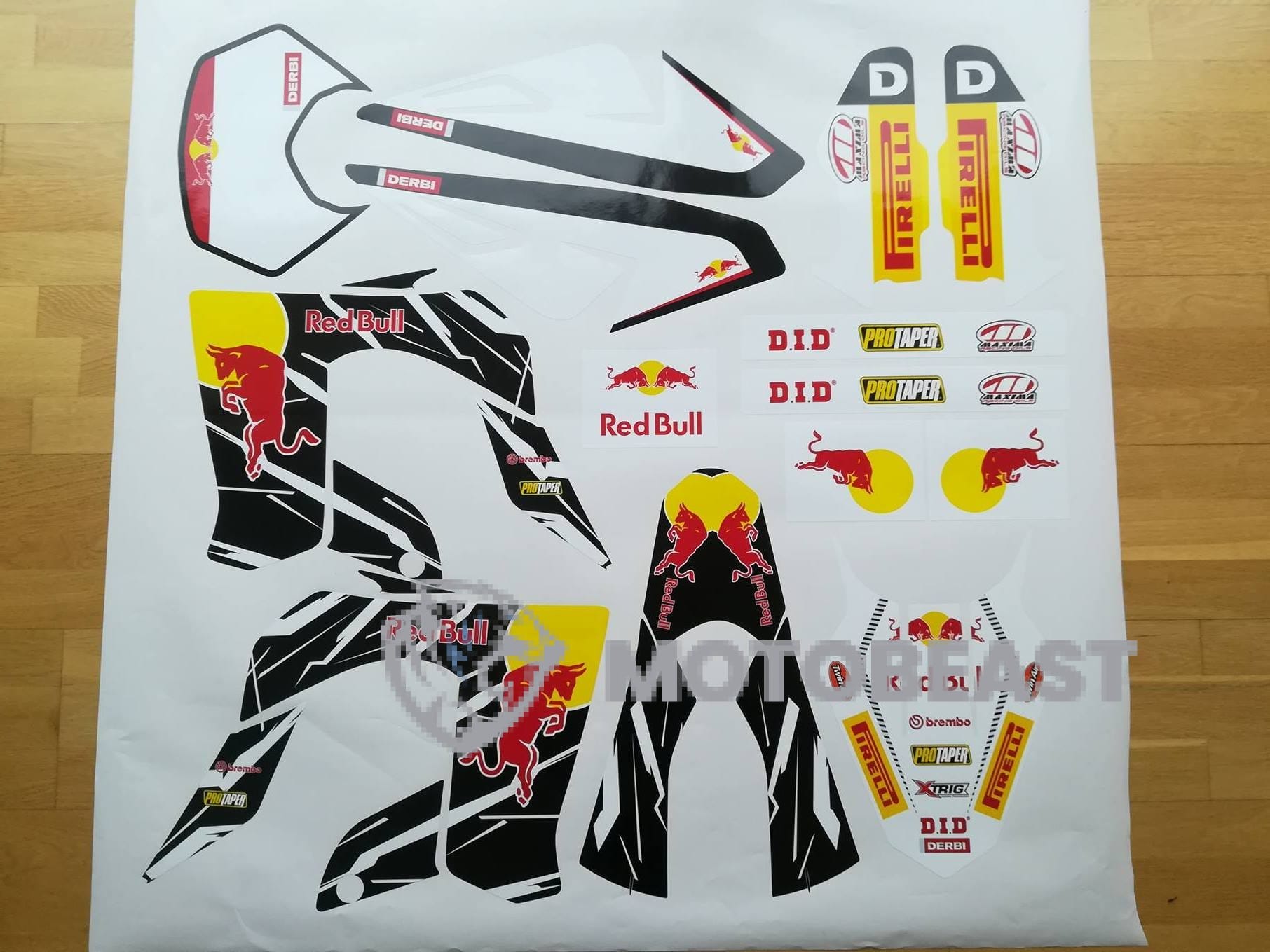 Derbi Senda DRD Redbull grafikų komplektas