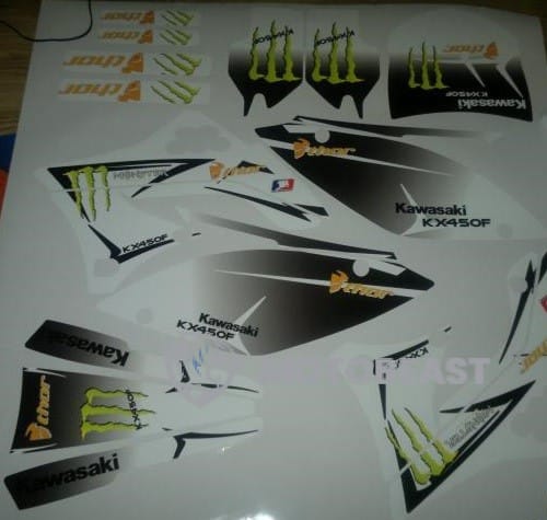 Kawasaki KX450F 2009m. Monster Energy žalios grafikos