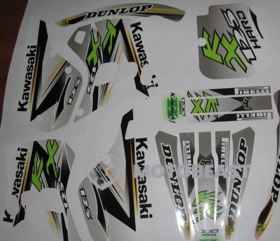 Kawasaki KX125 1990m. sidabrinės grafikos