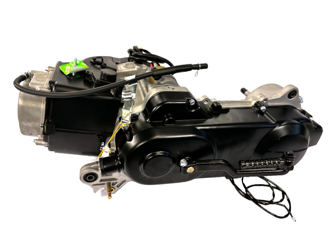 Variklis ilgas 729 mm 50cc 12 colių ratams (galiniai būgniniai stabdžiai) ilgas pavaros velenas Kinijos motoroleriui GY6 Euro4