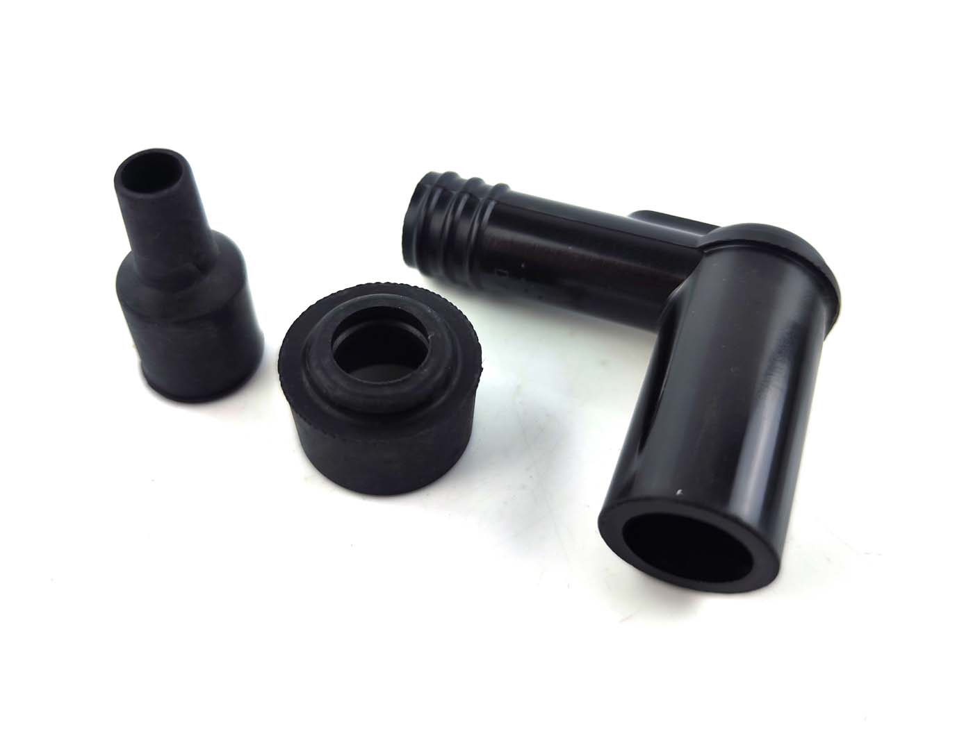 Uždegimo žvakės dangtelis NGK fenolio derva juoda 14mm 90 laipsnių 5 kOhm Hercules K 50 RL, MK, KX 5, Prima, Supra, GT, GX, ZX, XE, RX, Pronto, Honda MB 50, MBX 80, MT MTX PA PX , Camino, NSR Piaggio Vespa PK, Lusso, Zip, TPH, Yamaha DT M, MX, R, 80 LC, 125 175,
