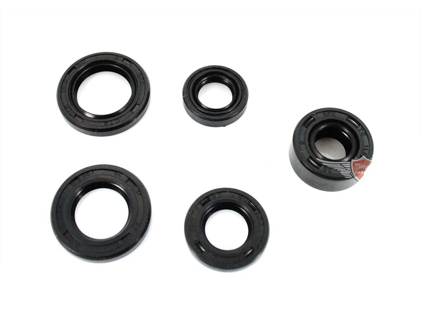 Simmering komplektas guminis juodas Honda Dax 50, C SS CD 50
