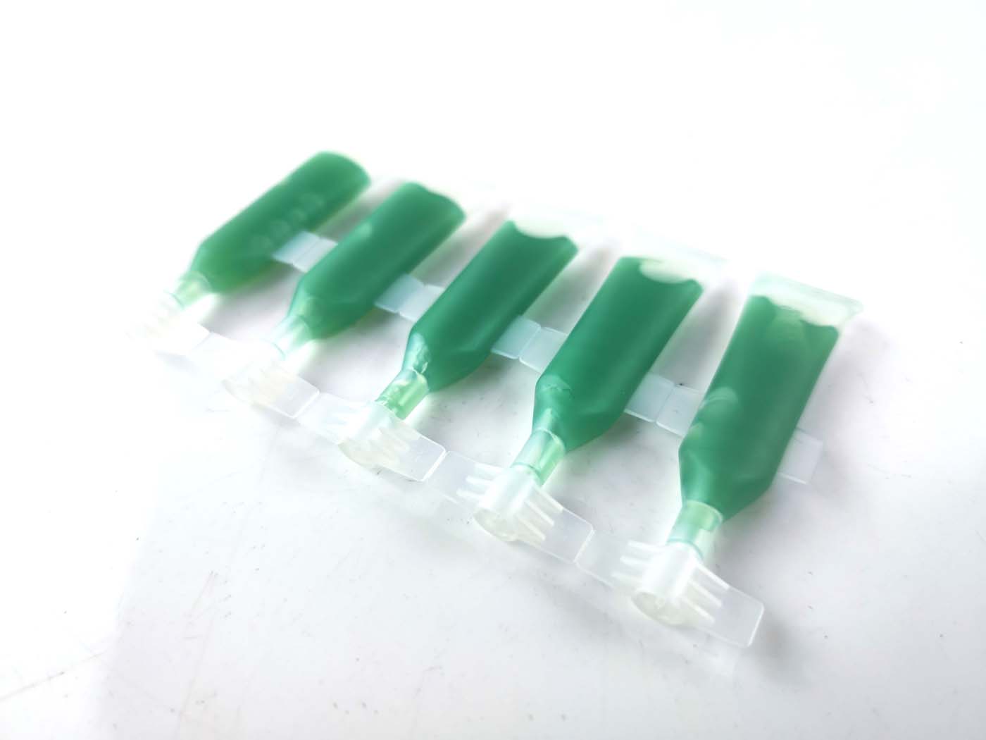 Šakių tepalas 5 vnt. 5ml mopedui mokick