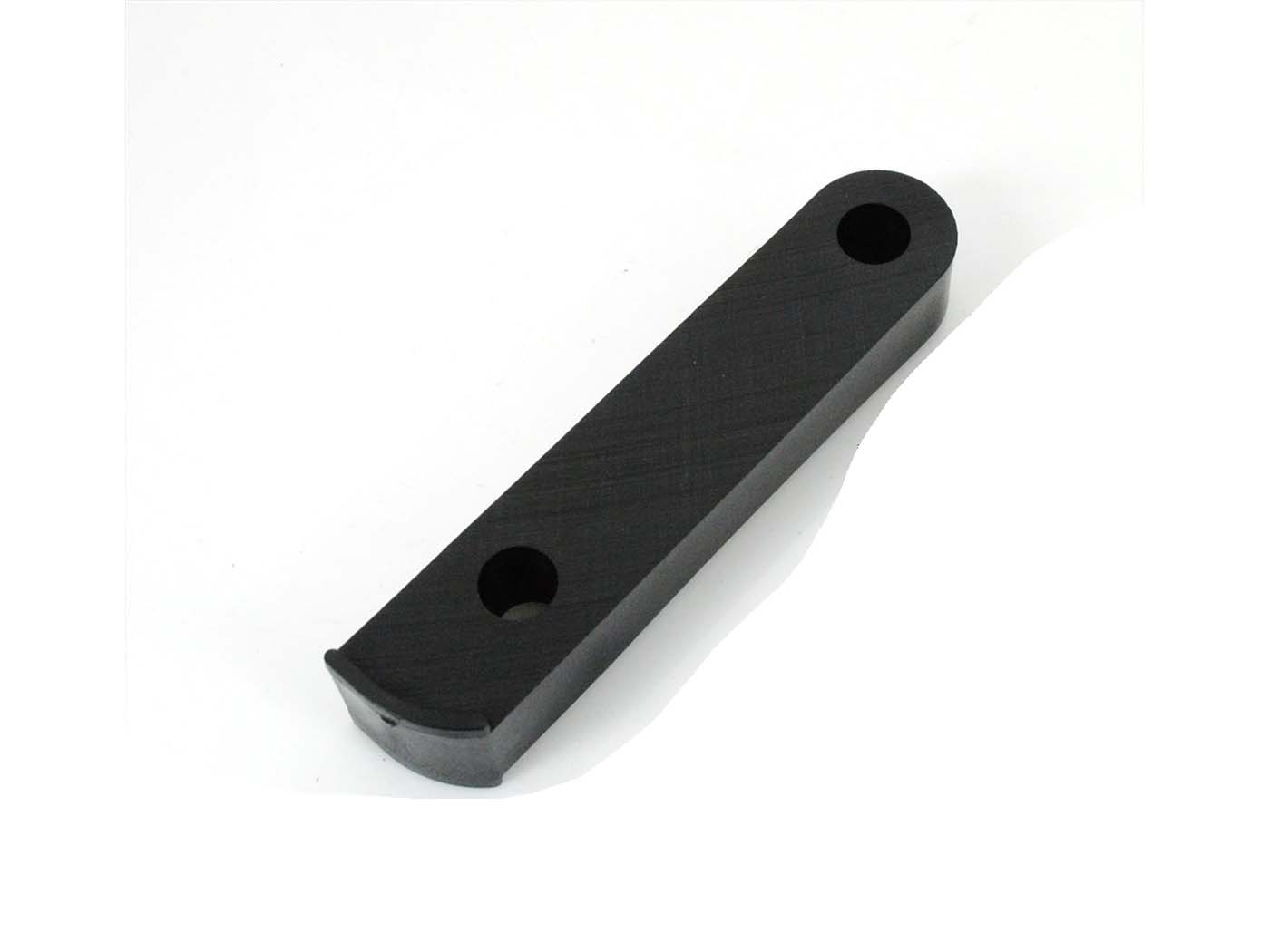 Juodos spalvos adapteris, skirtas Puch, Maxi