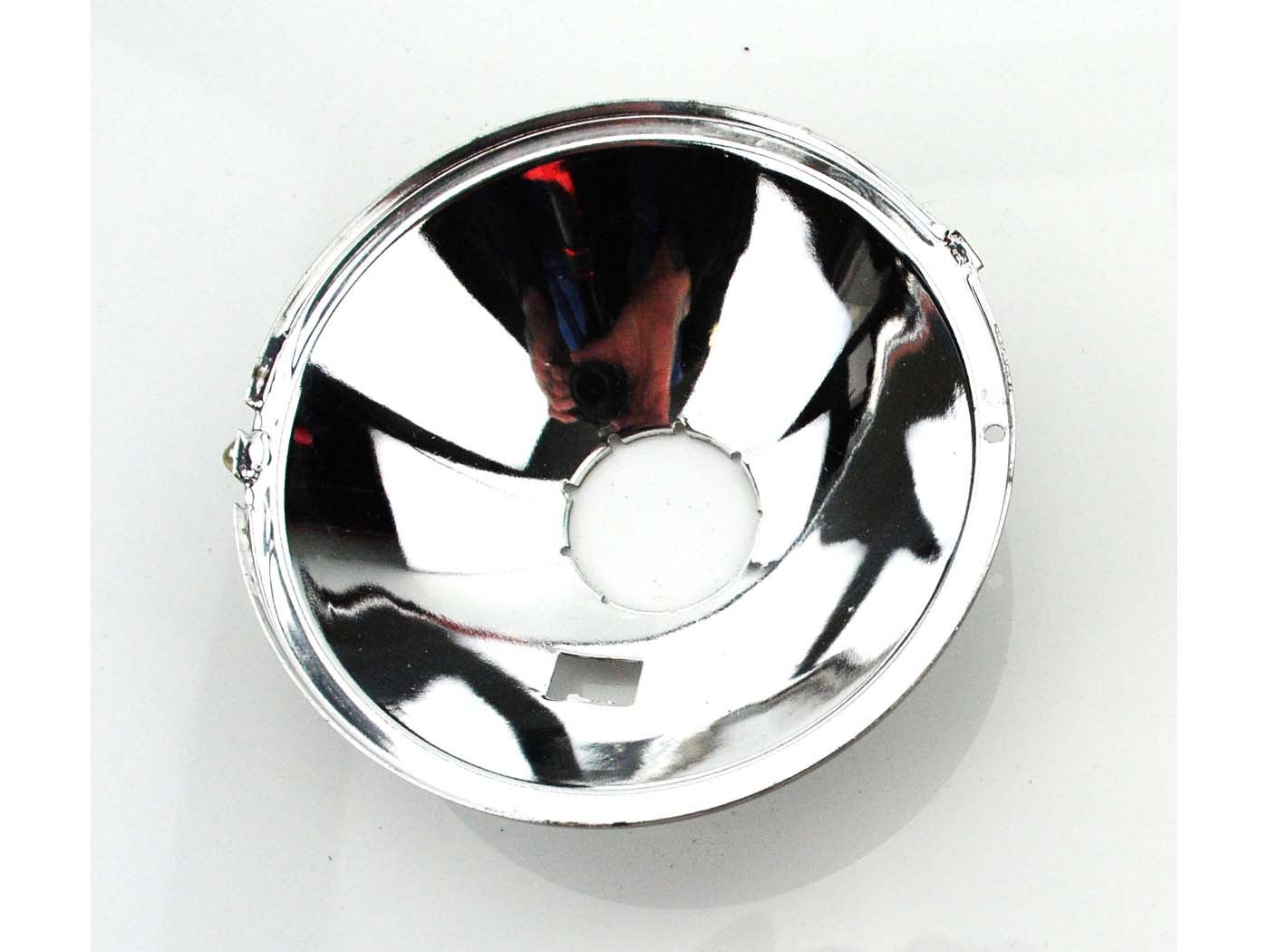 Priekinių žibintų veidrodis Goebel šviesos išleidimo anga 85 mm išorinis skersmuo 104 mm montavimo skersmuo 98 mm reflektoriaus matmenys 96 mm Hercules, Kreidler, Zündapp, Puch, Miele, DKW, Rixe, Anker, Ardie, Bauer, Goebel, Gritzner